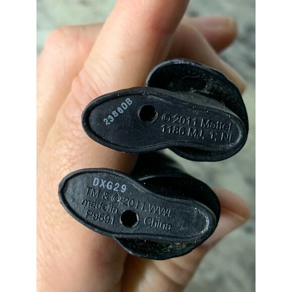 WWE Mattell Basic Undertaker Series 63 - Picture 3 of 3